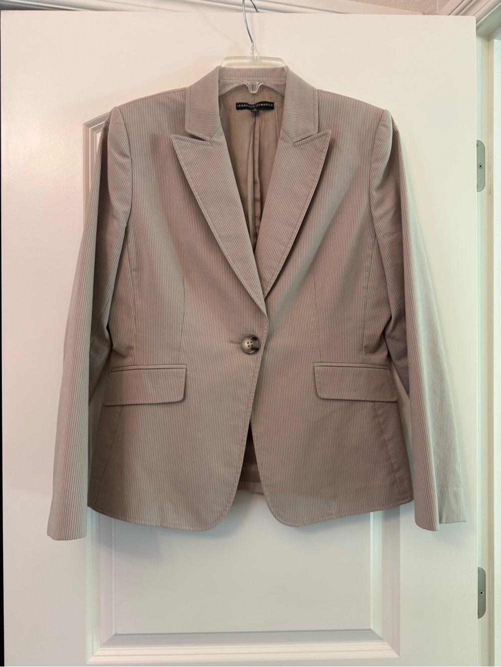 Women's Single-Button Taupe Blazer with Notch Lapel